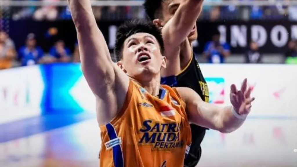 Satria Muda Melaju ke Semifinal IBL 2025 Setelah Kalahkan Prawira Bandung