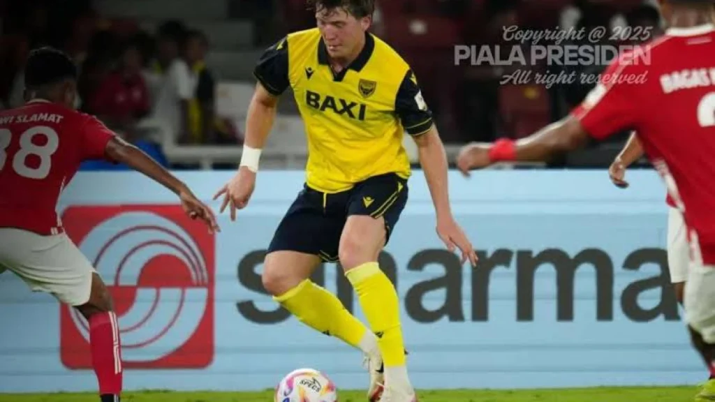 Oxford United Melibas Indonesia All Star di Piala Presiden 2025