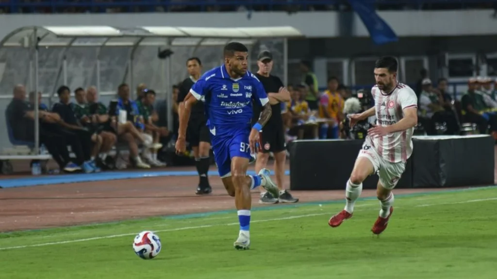 Persib Bandung Kalahkan Western Sydney Wanderers, Namun Tiga Pemain Kunci Cedera