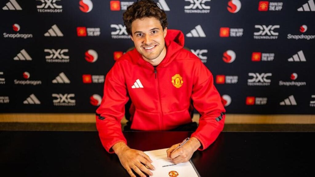 Manchester United Resmi Rekrut Kiper Senne Lammens di Hari Terakhir Bursa Transfer